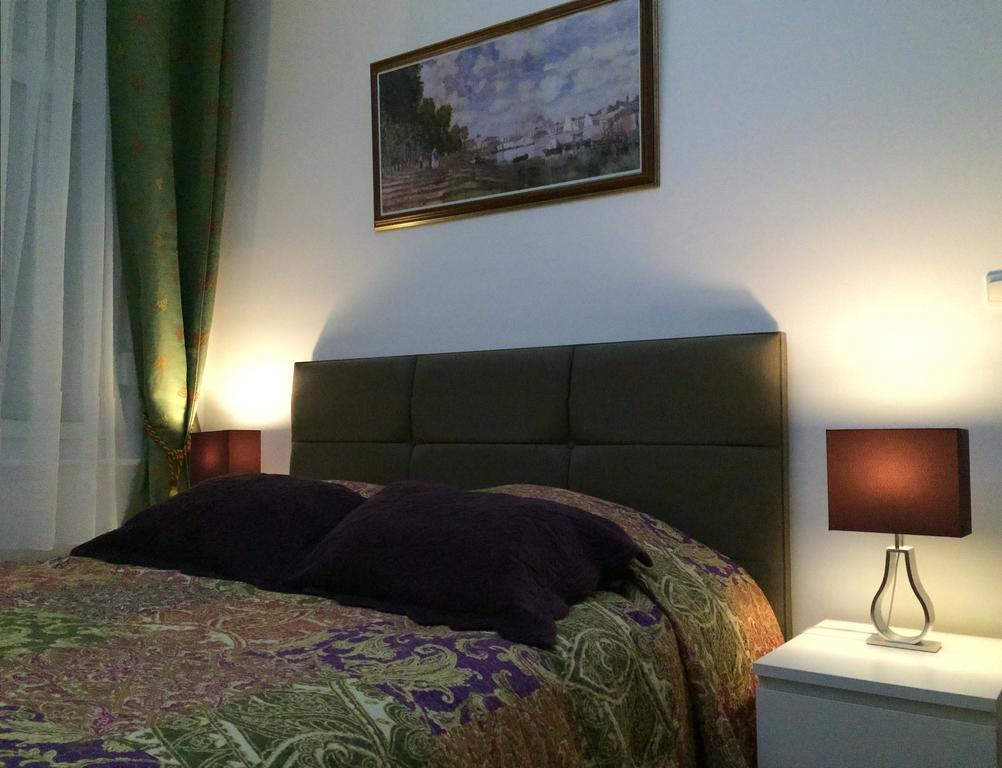 Chambres Et Table D'Hotes La Belle Lensoise Room photo